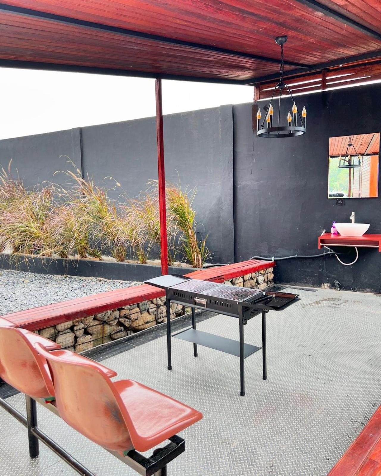 Noerbaya House Bukittinggi Villa Bagian luar foto