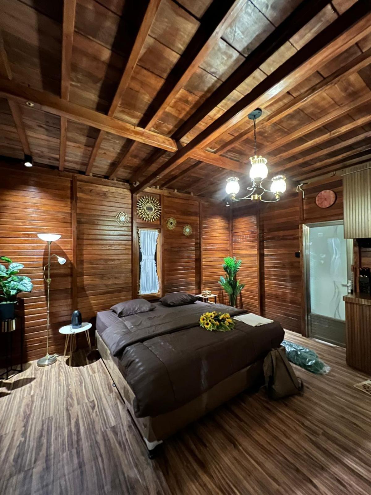 Noerbaya House Bukittinggi Villa Bagian luar foto