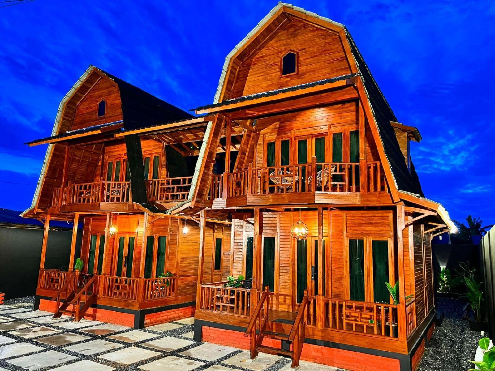 Noerbaya House Bukittinggi Villa Bagian luar foto
