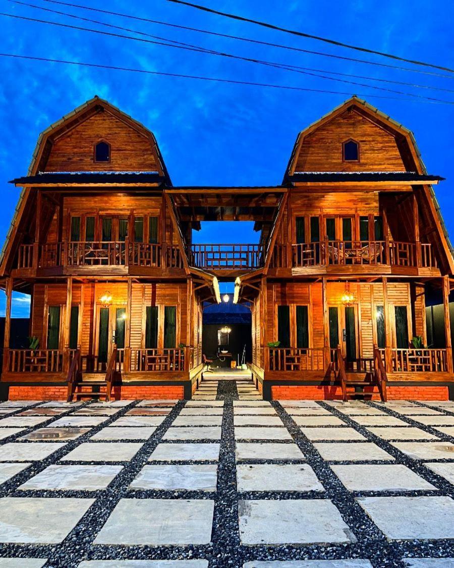 Noerbaya House Bukittinggi Villa Bagian luar foto